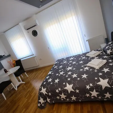 Manirosi 3 Apartman Szabadka